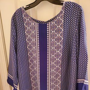 Pull-On Top with Key Hole Back